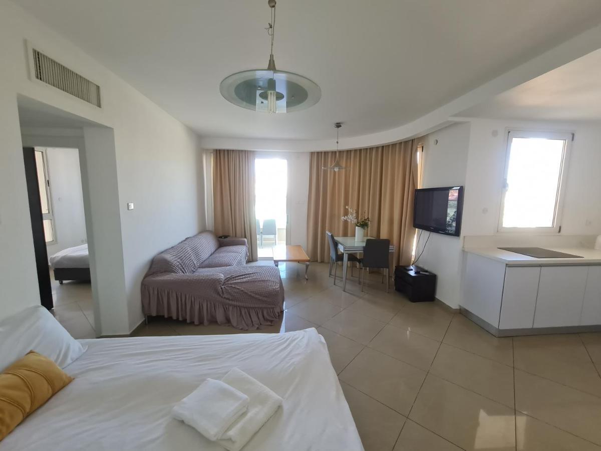 Luxury Exclusive Top Class Apartments Near The Sea With Pool Ейлат Екстер'єр фото